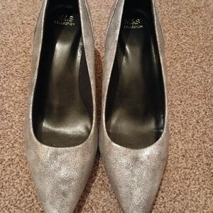 Aris Metallic Silver Heels